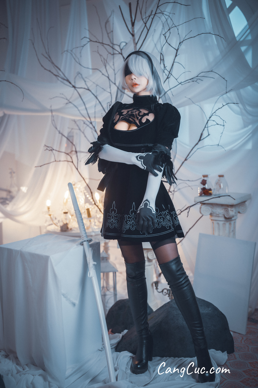 DJAWA Photo – Zzyuri (쮸리): “2B”