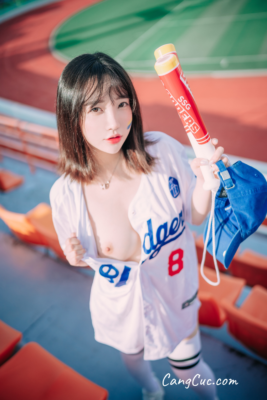 anh-dep-gai-xinh/djawa-photo-son-ye-eun-cheer-up-in-the-summer