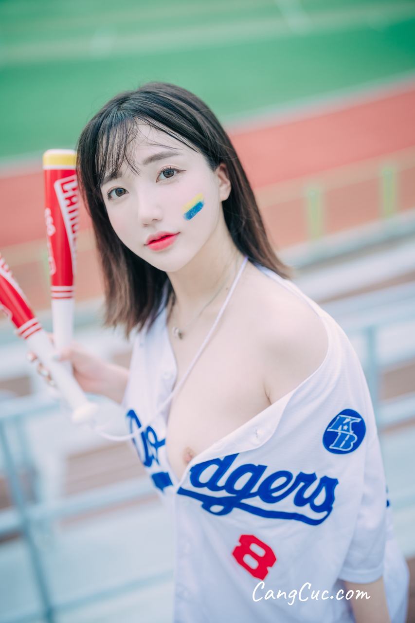 anh-dep-gai-xinh/djawa-photo-son-ye-eun-cheer-up-in-the-summer