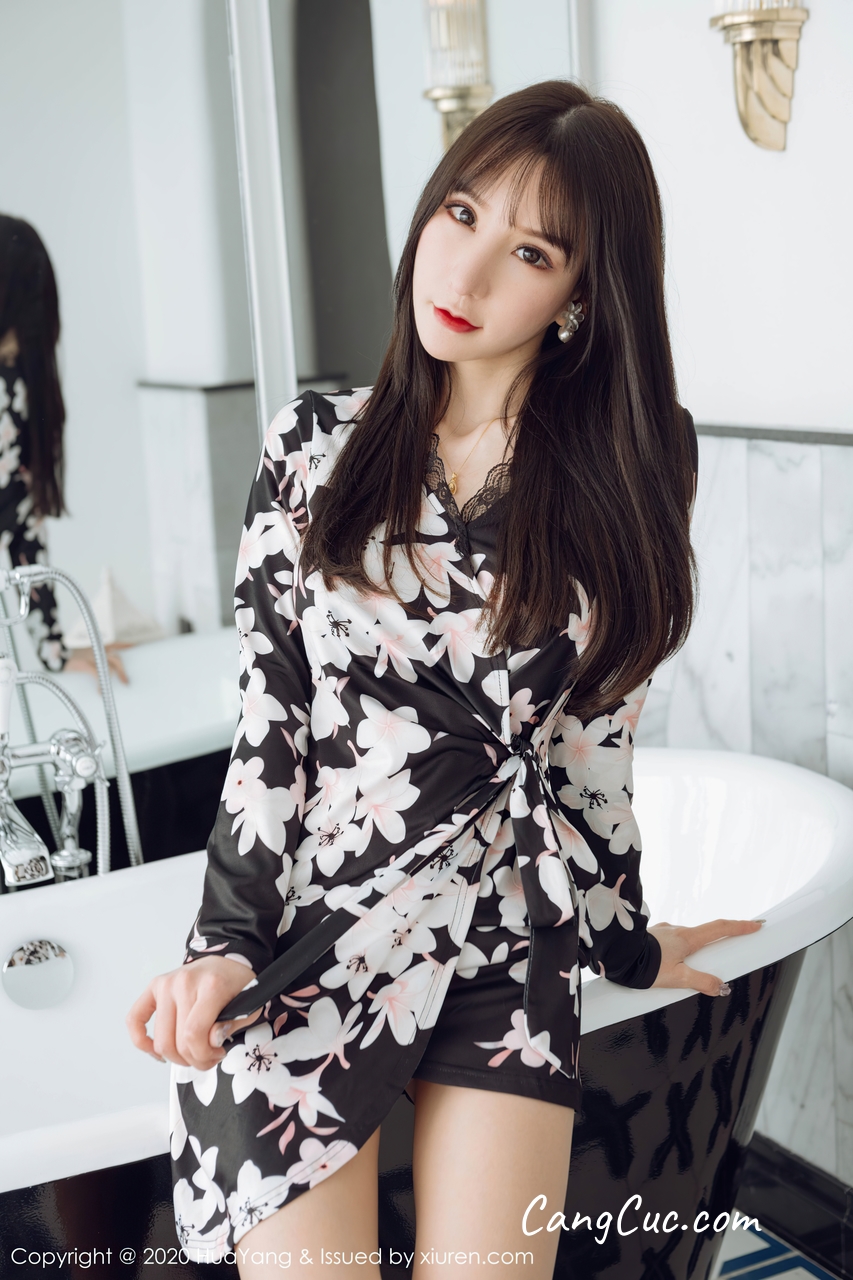 HuaYang Vol.296: Zhou Yuxi (周于希Sandy)