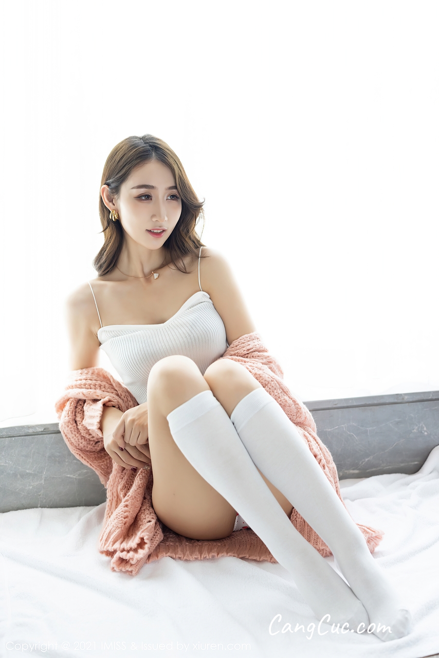 IMISS Vol.561: Meng Bai Jiang (萌白酱)