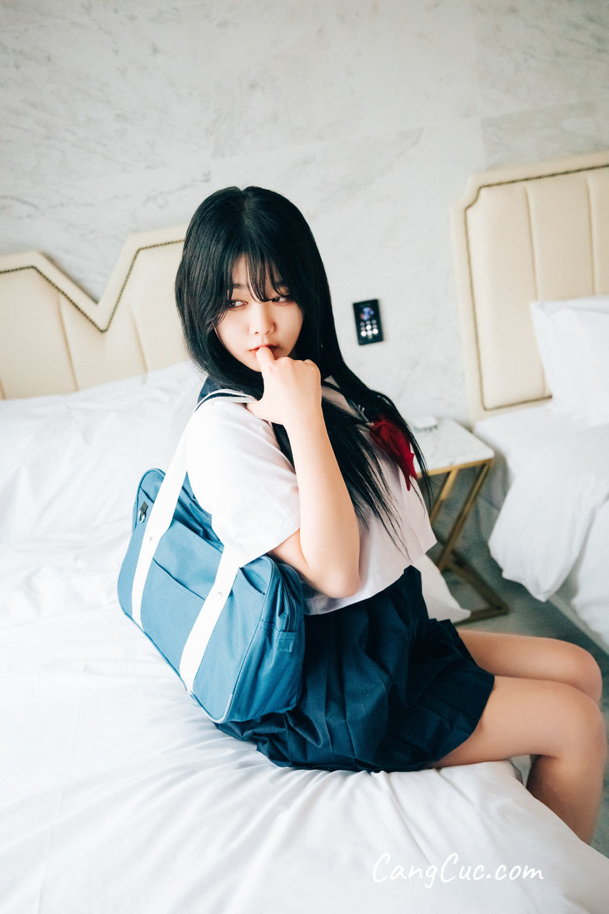 [Loozy] Zia (지아): Extra Visible