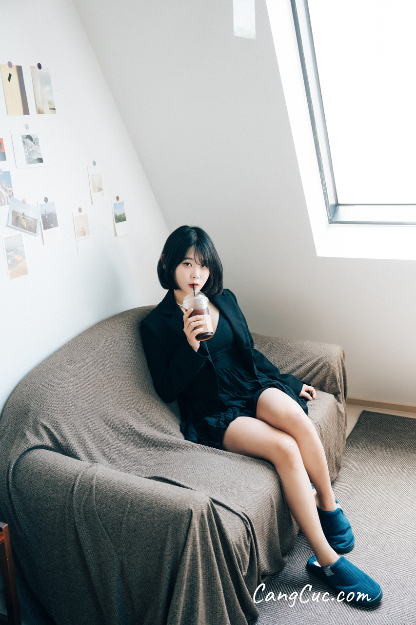 [Loozy] Zia (지아) – With Delivery Man