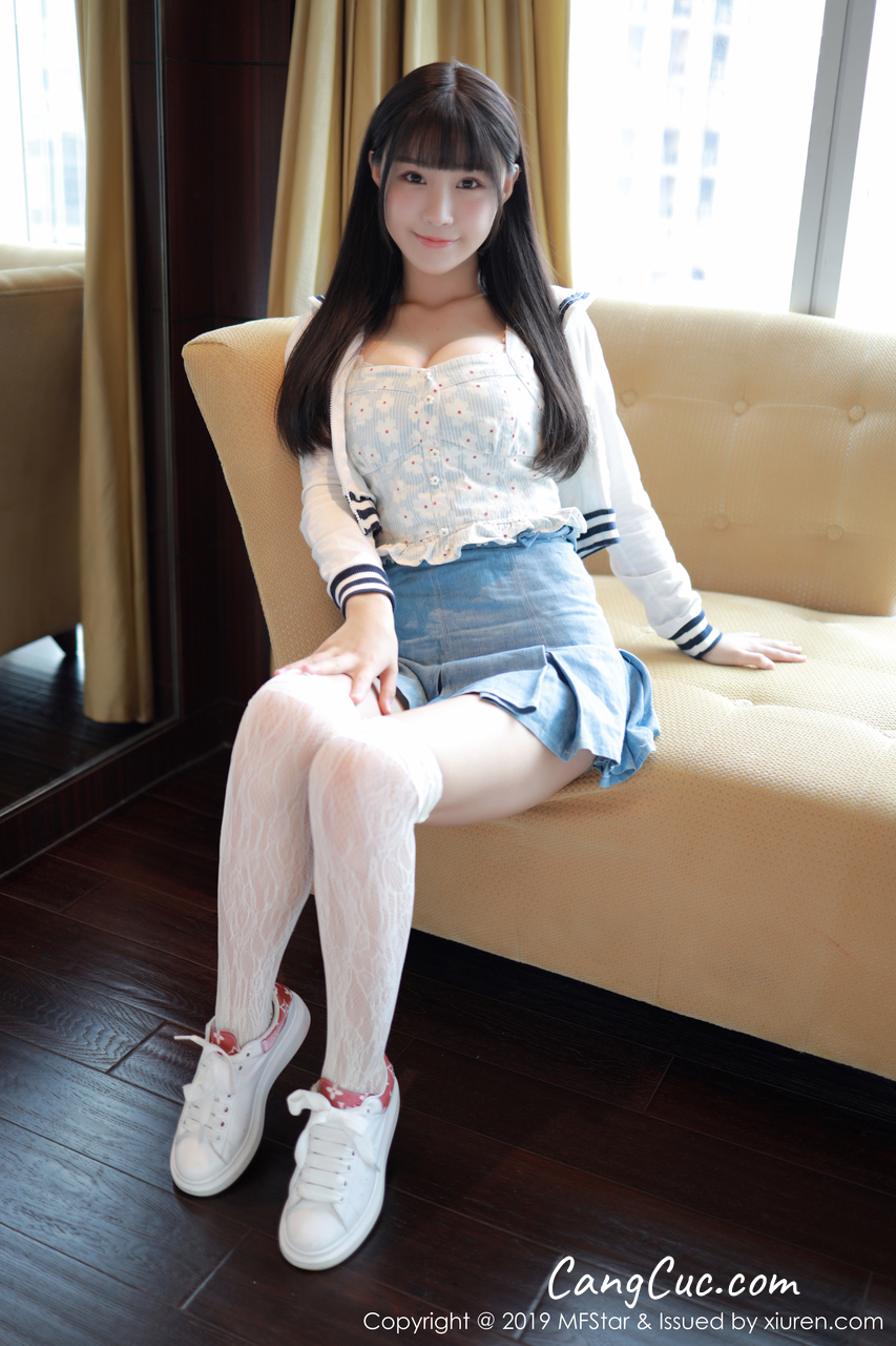 MFStar Vol.233: Zhu Ke Er (Flower朱可儿)