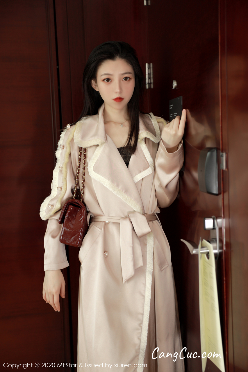MFStar Vol.325: Yan Mo (言沫)