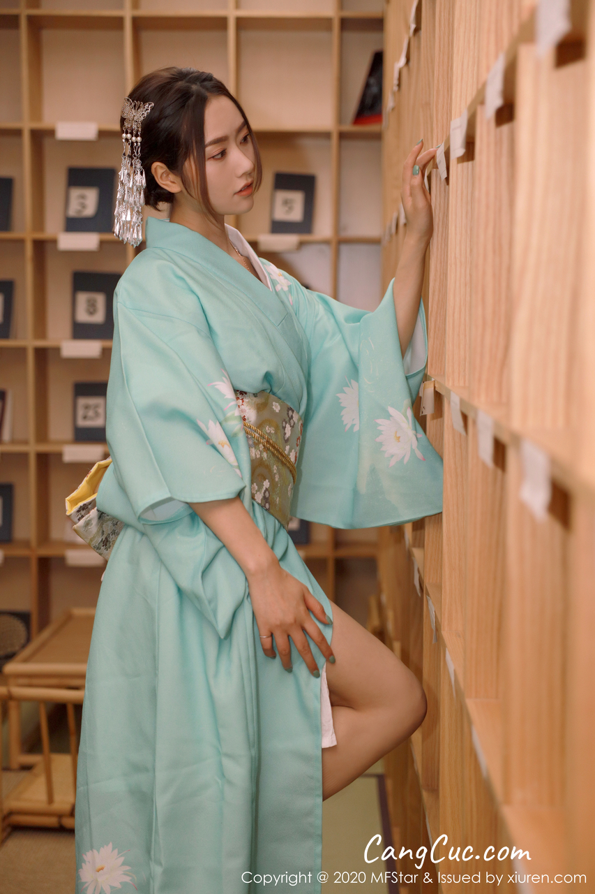 MFStar Vol.332: Fang Zi Xuan (方子萱)