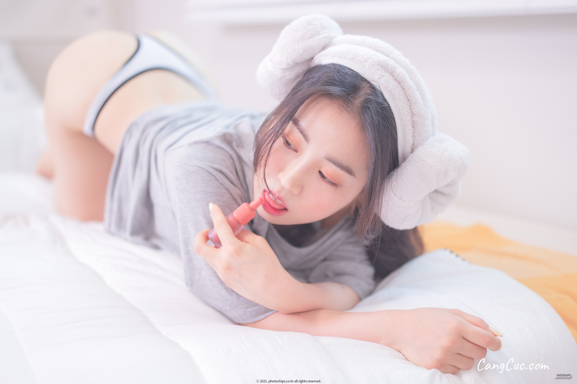 PhotoChips Vol.100 No.11: Dami (퀸다미)