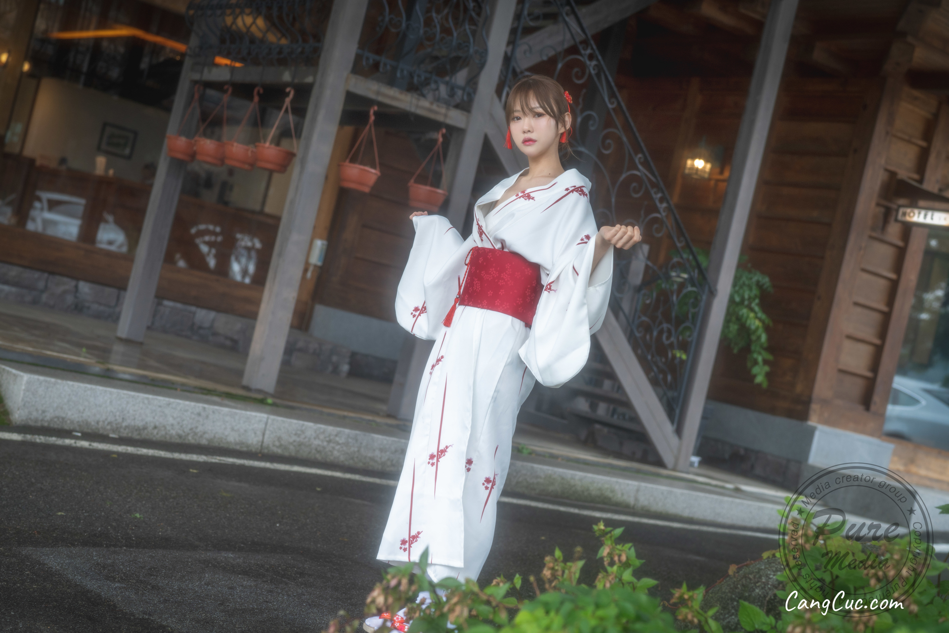 Pure Media Vol.185: Romi (로미)