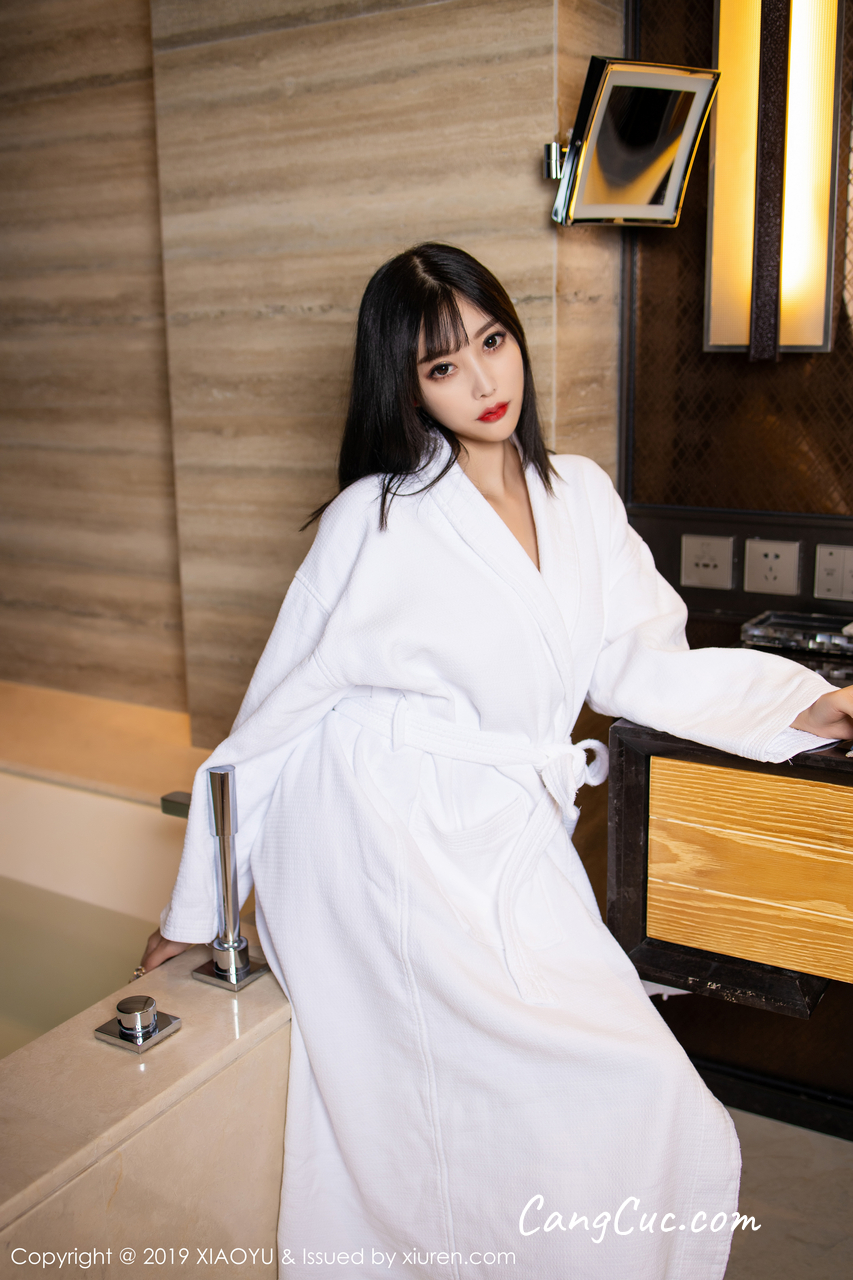 XiaoYu Vol.153 Yang Chen Chen (杨晨晨sugar)
