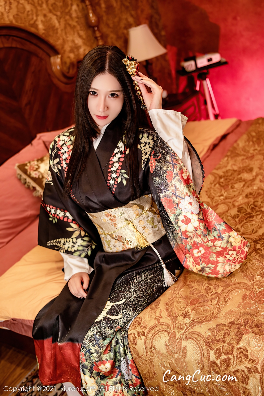 XIUREN No.4386: 顾乔楠Cora