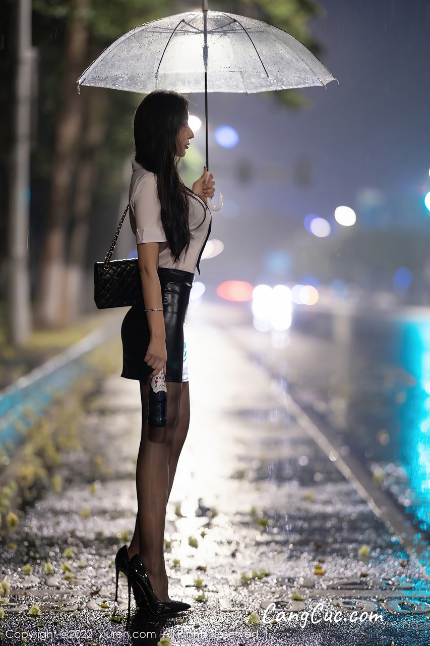 XIUREN No.4879: Yanni (王馨瑶)