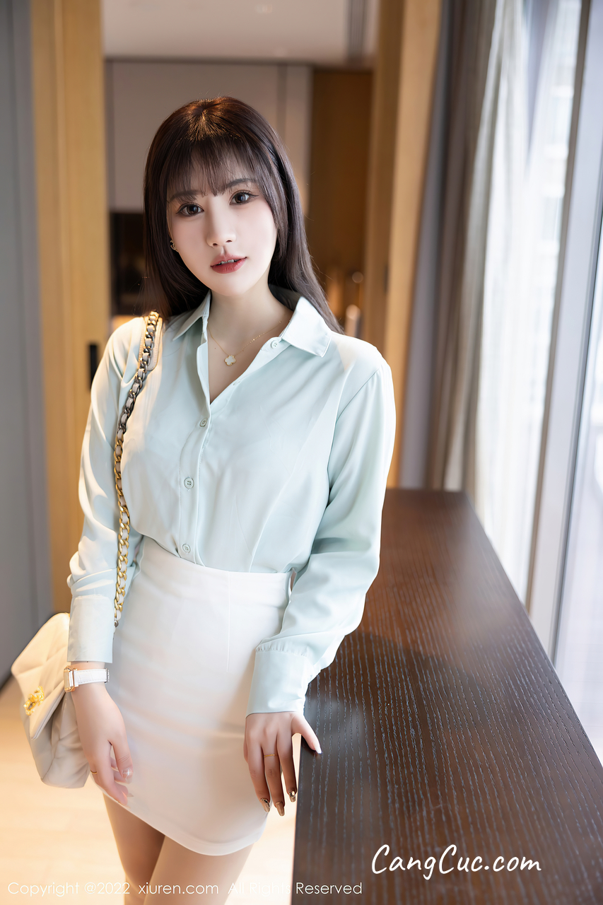 XIUREN No.5555: Zhang Xin Xin (张欣欣)