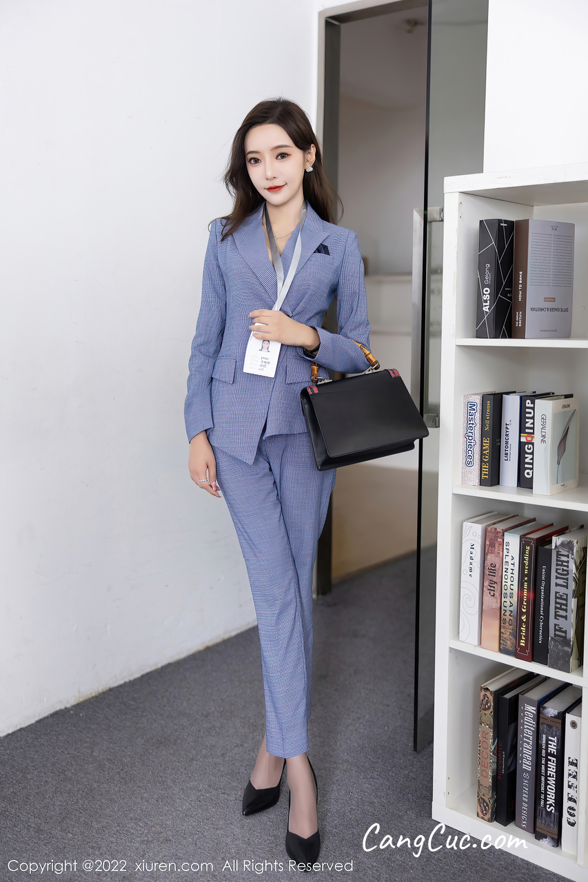 XIUREN No.5629: Yanni (王馨瑶)