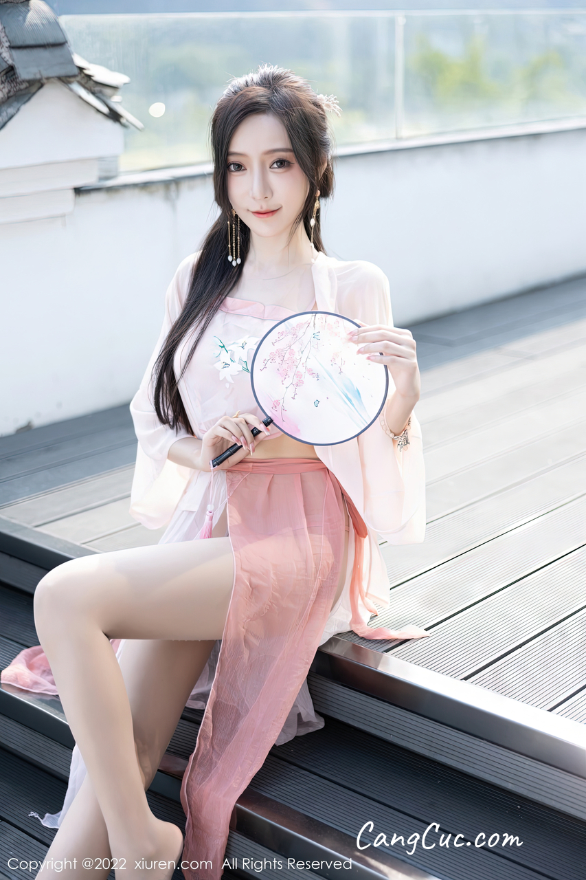 XIUREN No.6040 Yanni – Wang Xin Yao (王馨瑶)