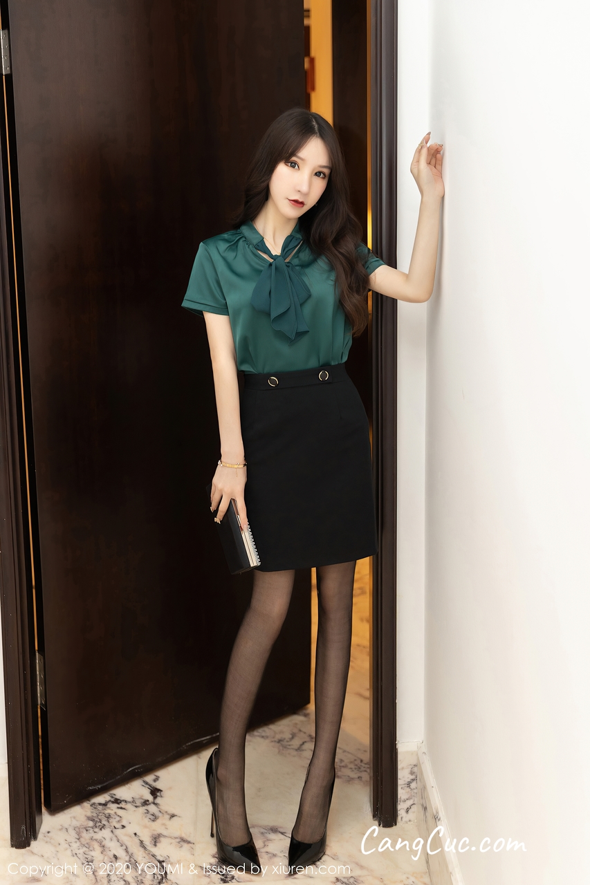 YouMi Vol.519: Zhou Yuxi (周于希Sandy)