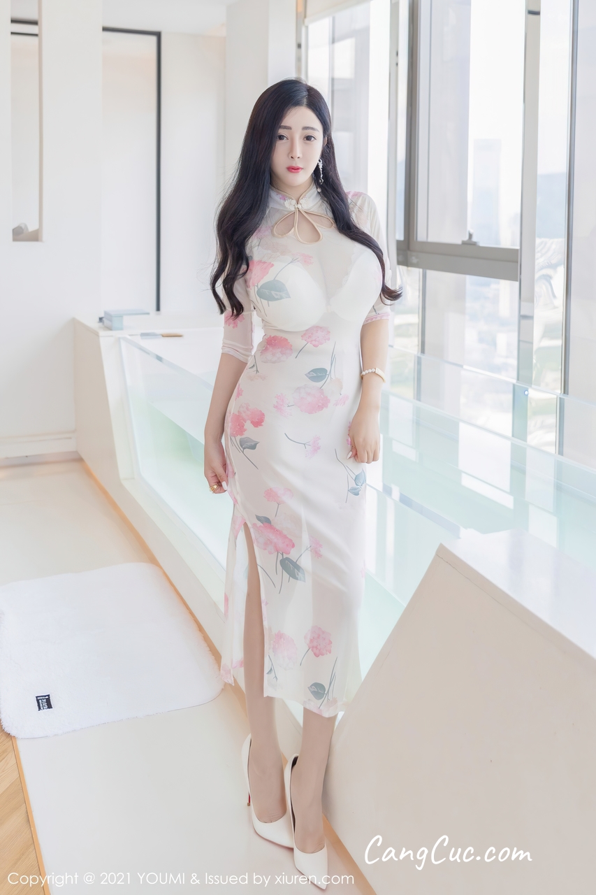 YouMi Vol.706: Yun Er (允爾)